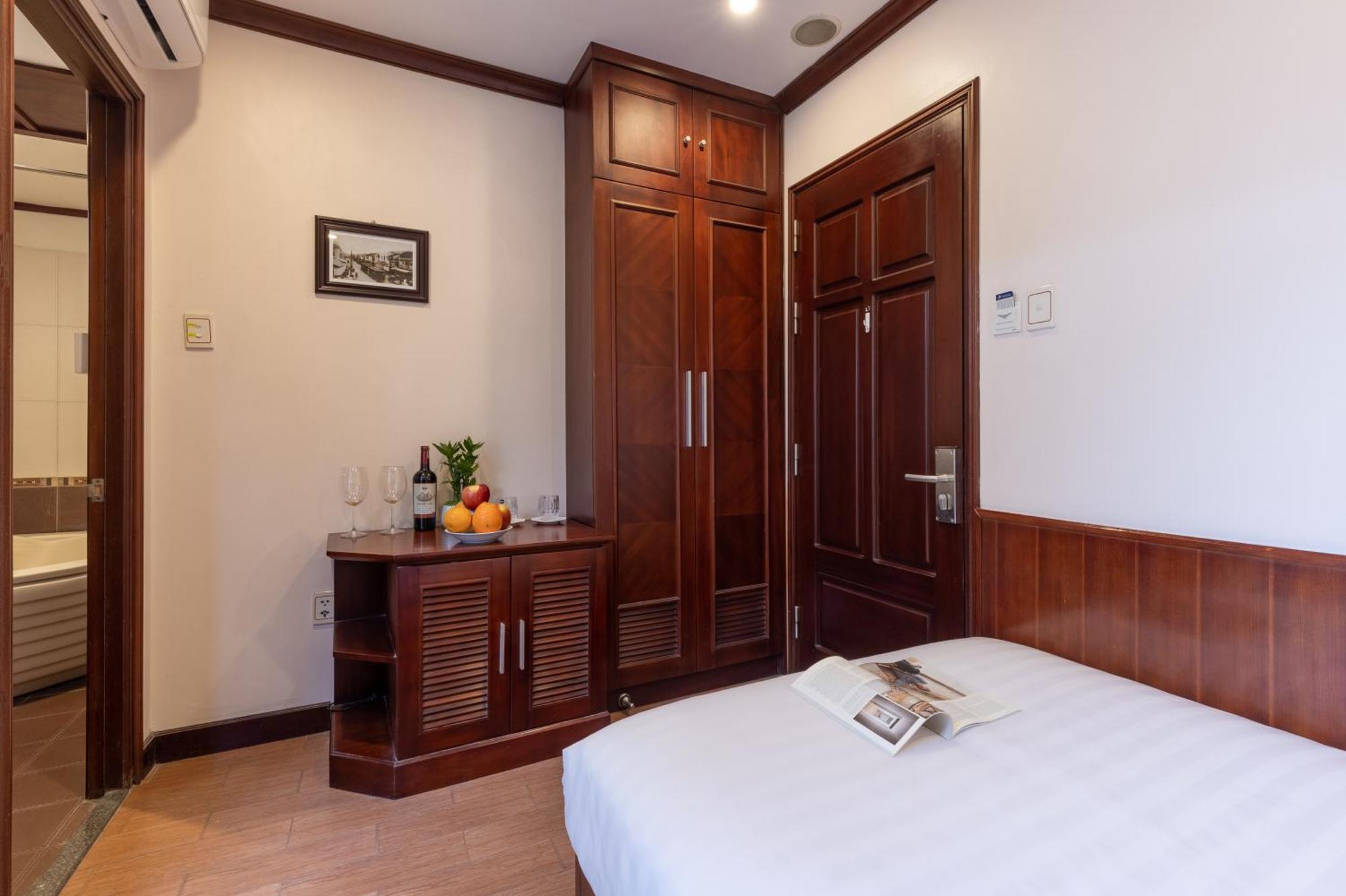 T - Apartment Hanoi Exterior photo